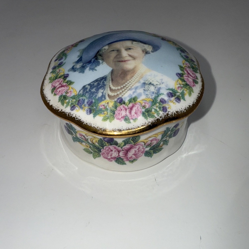 Fenton China Queen Mother Elizabeth Trinket Jewelry Box 100th Birthday 2000